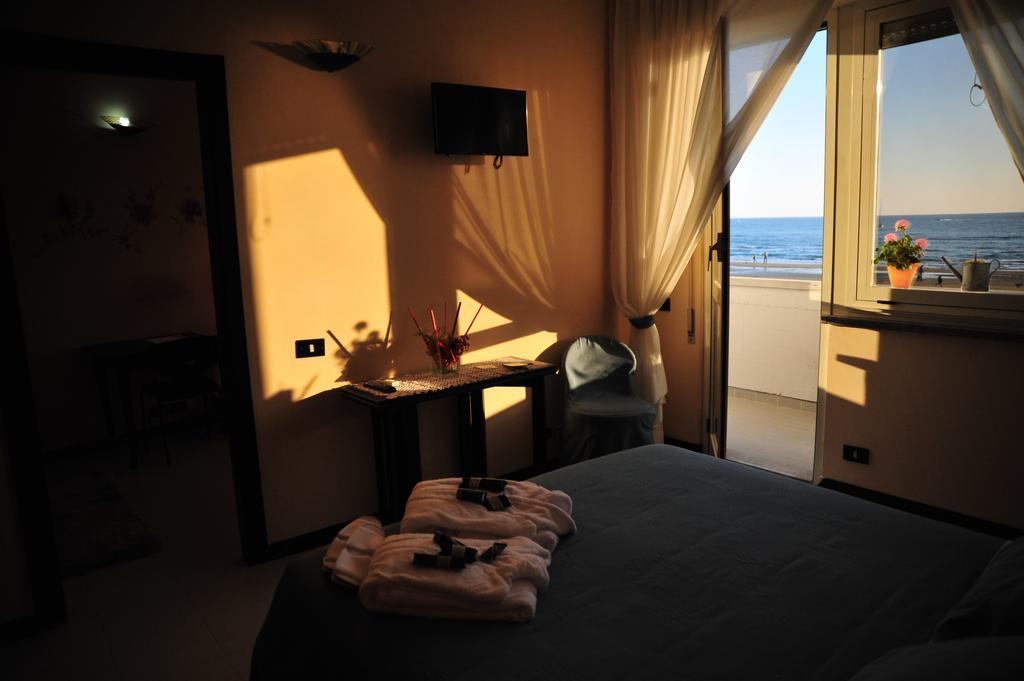 Marocca Hotel Nettuno Bilik gambar