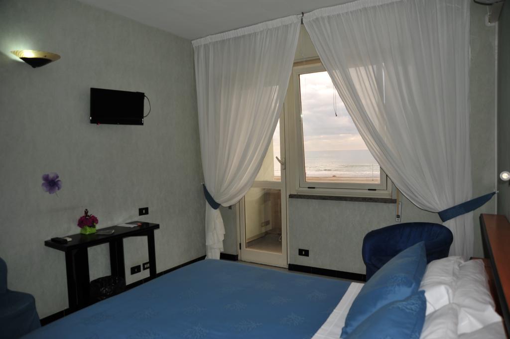 Marocca Hotel Nettuno Bilik gambar